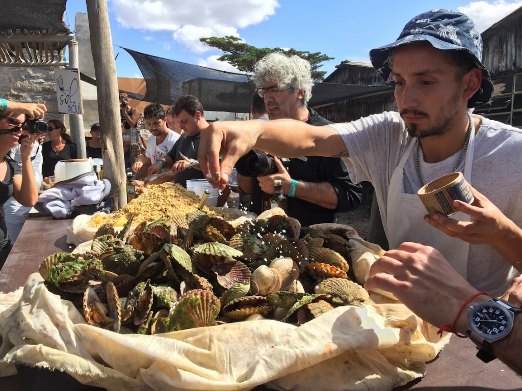 Cook Leo Lanussol at the Fiesta de Sal Marina 2016.